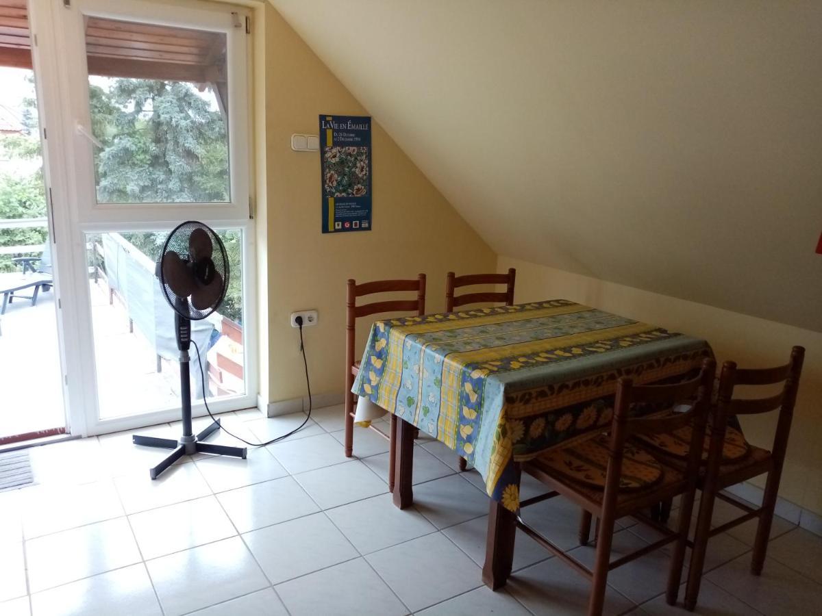 Thefi Vendeghaz Apartment Zanka Ngoại thất bức ảnh