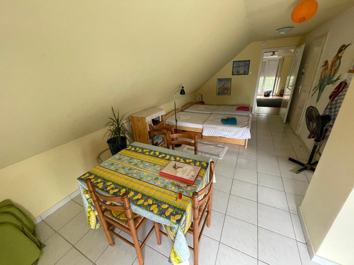 Thefi Vendeghaz Apartment Zanka Ngoại thất bức ảnh